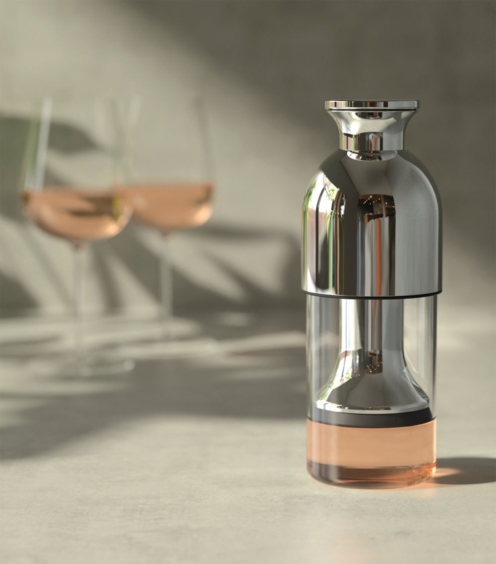 eto wine decanter in Stainless: mirror finish