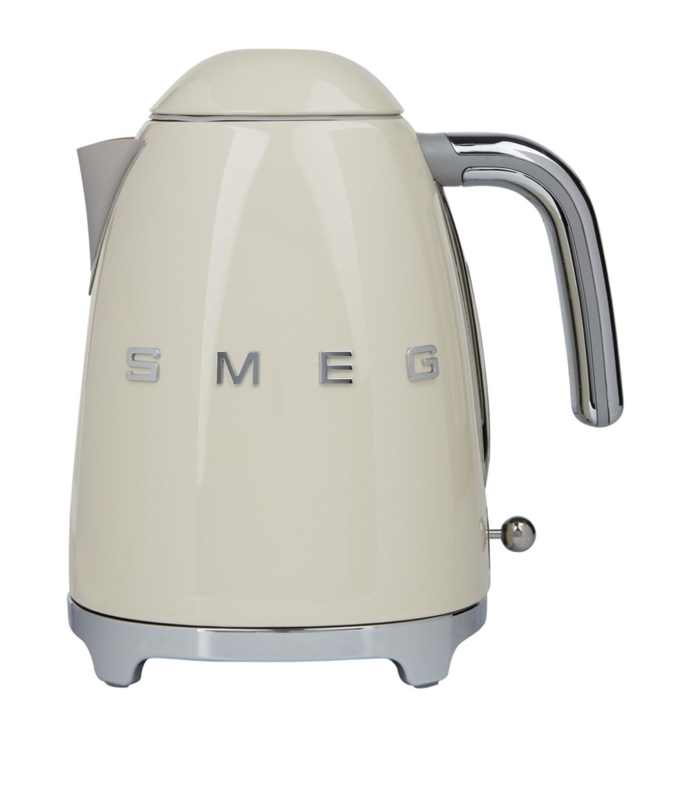 S R Originals - SMEG Retro Kettle